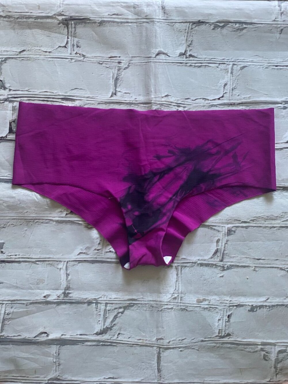 New Daub + Design Fuschia Hipster Style Panty - Size Large